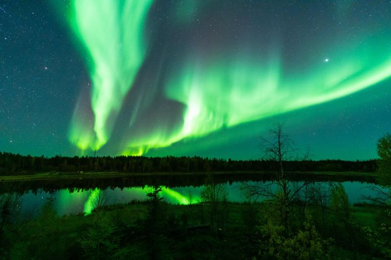 Observation des aurores boréales à Yellowknife