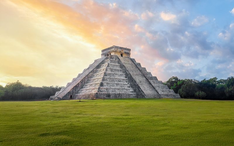 Au départ de Cancún : visite guidée de Chichén Itzá en accès anticipé