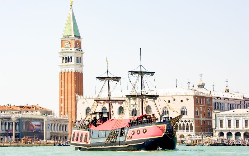 Dîner-croisière de 3 heures sur un galion à Venise