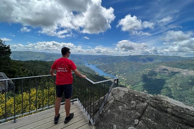 Excursion au Parc National de Peneda-Gerês depuis Porto avec déjeuner