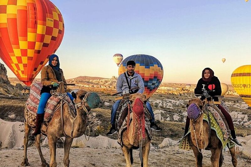Balade à dos de chameau en Cappadoce