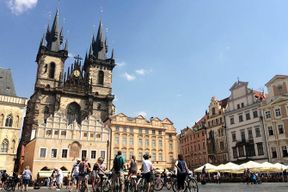 Balade en vélo électrique à Prague en petit groupe