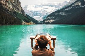 Bus touristique du Parc National de Banff