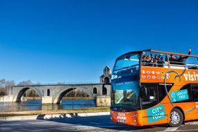 Bus touristique d'Avignon