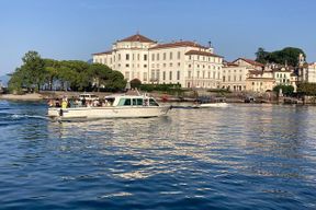 Bateau touristique des îles Borromées sur le Lac Majeur