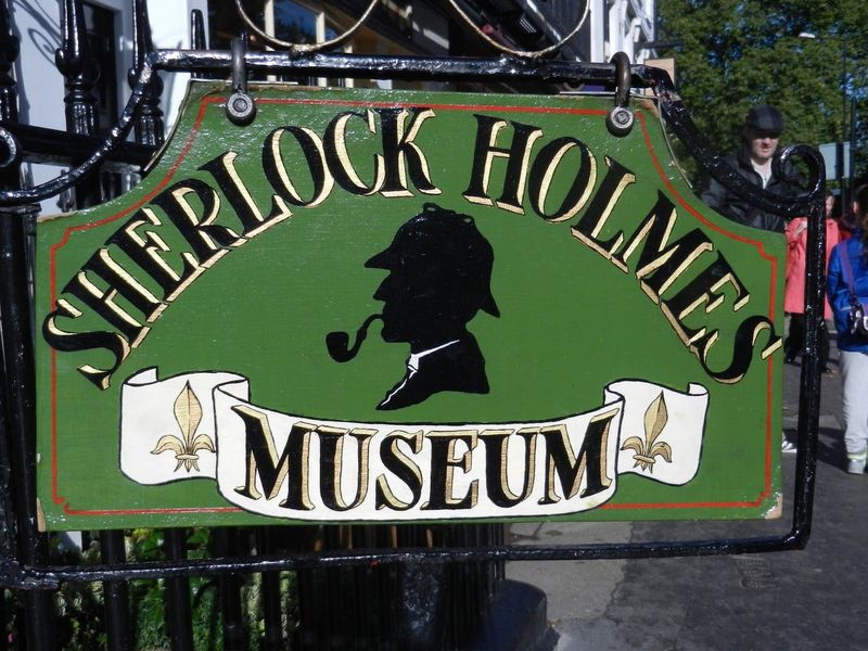 Visite privée à pied du musée Sherlock Holmes et de Westminster