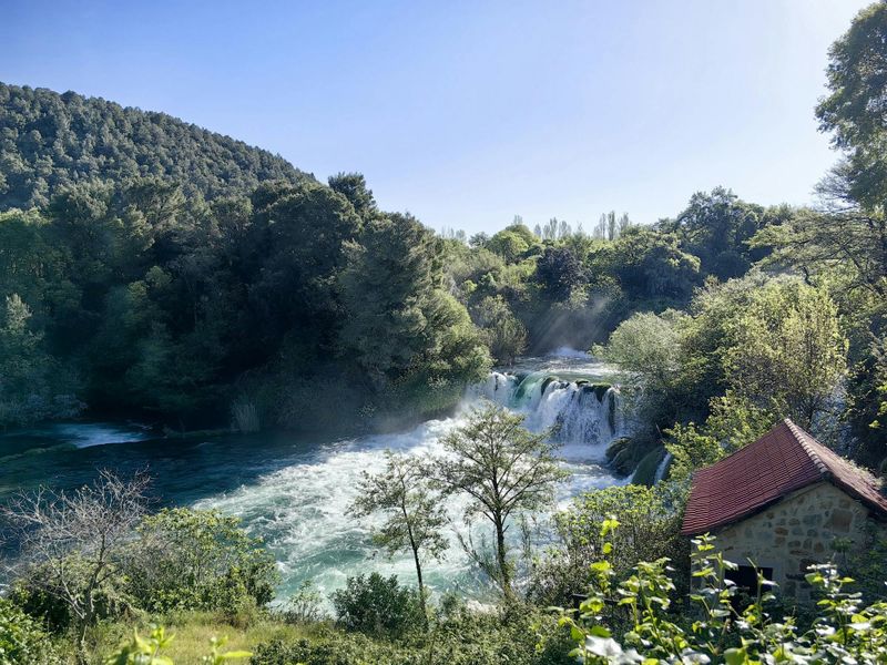 Depuis Split : visite des cascades de Krka avec déjeuner inclus