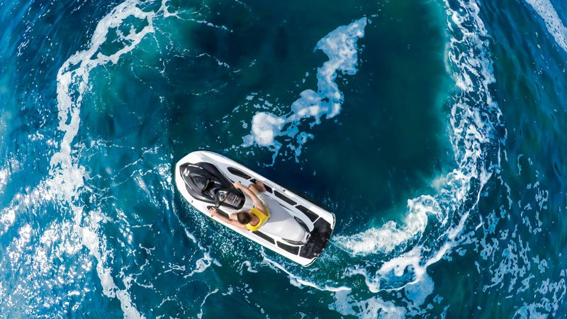 Visite guidée en scooter des mers depuis l'atoll RIU et le RIU Palace Maldivas