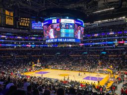 Match de basket des Los Angeles Lakers à la Crypto.com Arena