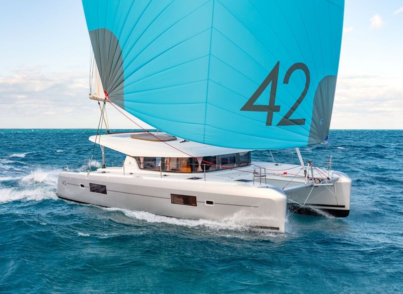 Lagoon 42 (Multihull)