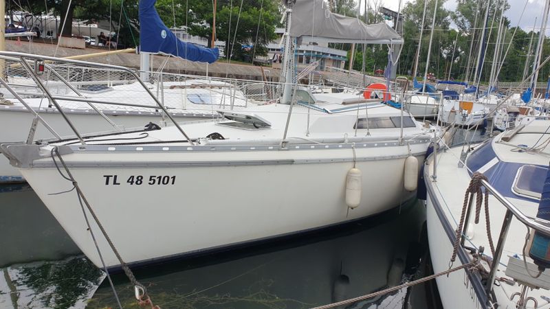 Location de bateau - Jeanneau Aquila (Sailboat)