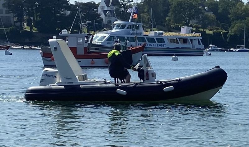 Location de bateau - Valiant V 620 Sport (Semi-rigid)