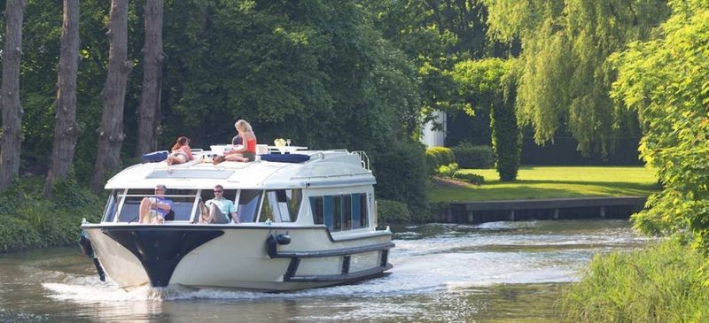 Comfort Plus Vision 3 (Barge)