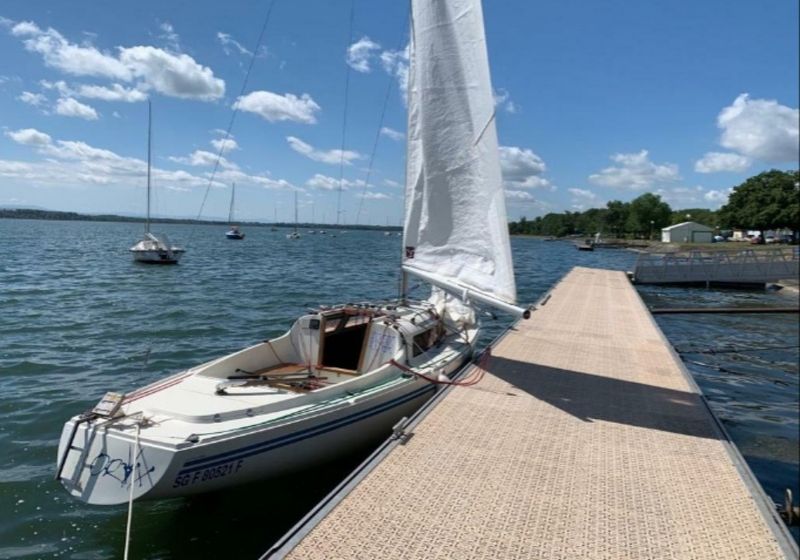 Arteckno H boat (Sailboat)