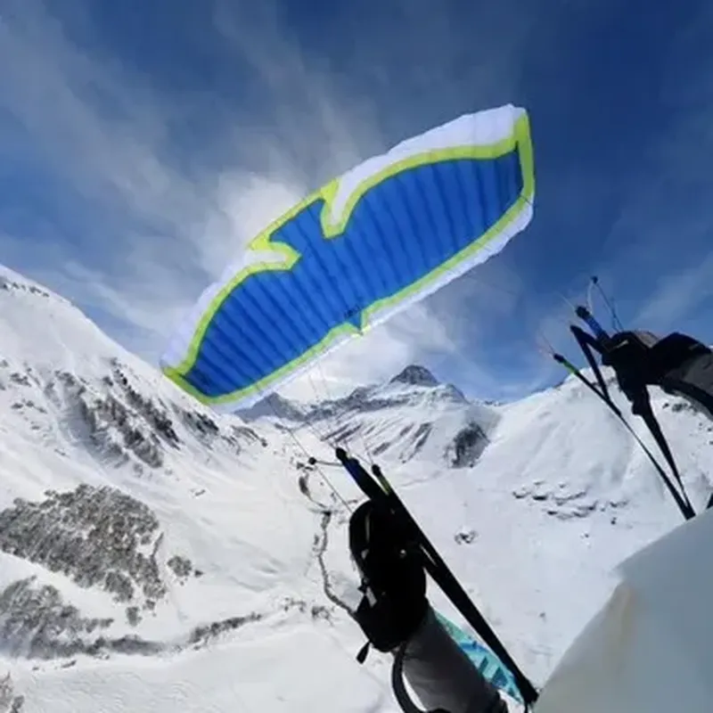 Baptême en Parapente à Skis à Orcières