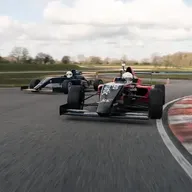 Stage en Formule 4 - Circuit de Fay-de-Bretagne