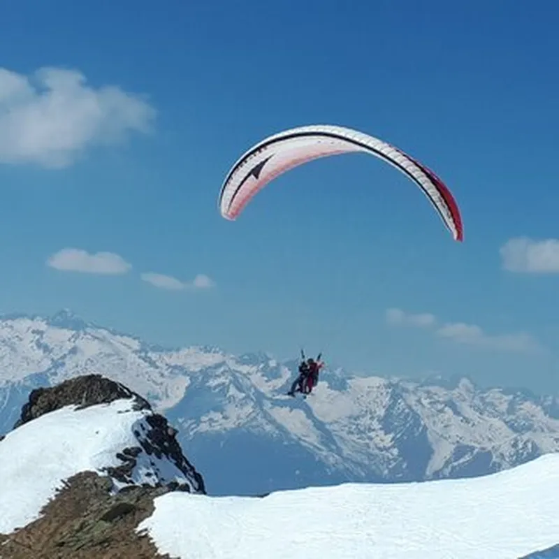 Baptême de Parapente à Ski au Col du Tourmalet