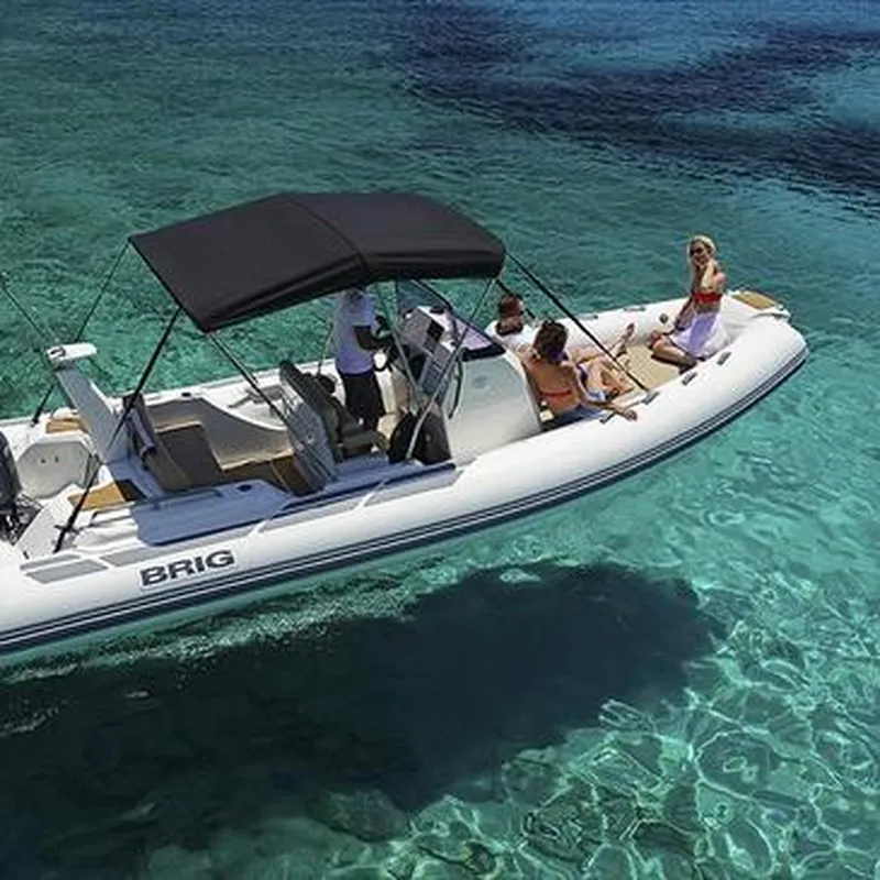 Location de Bateau avec Skipper à Villefranche-sur-Mer