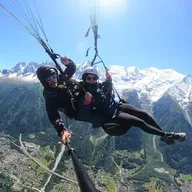 Baptême en Parapente face au Mont Blanc