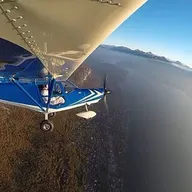 Pilotage d'ULM Multiaxe - Survol du Lac d'Annecy