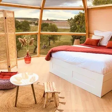 Nuit en Dôme Perché avec Jacuzzi près de Troyes