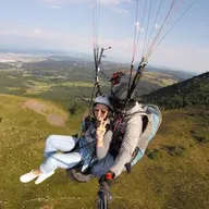 Baptême en Parapente près de Clermont-Ferrand - Chaîne des Puys