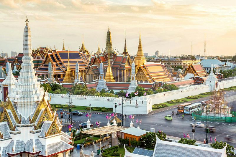 Grand Palais et temple du Bouddha d'émeraude : Visite guidée le matin