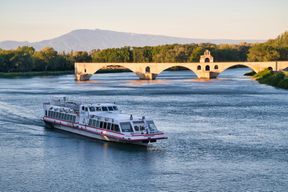 Avignon : Croisière festive + déjeuner