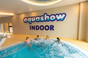 Aquashow : Entrée du parc aquatique intérieur