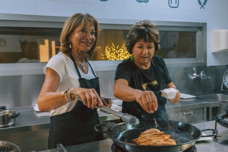 Valence : Cours de cuisine sur la paella + visite du marché central