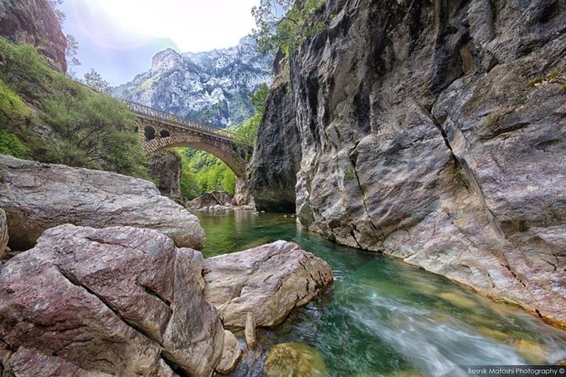 Billet Découvrez la visite d'une demi-journée de Peja et Rugova