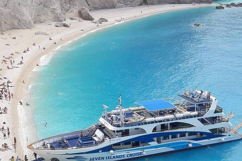 Billet Explorez la mer Ionienne avec ses 50 nuances de bleu au Makedonia Palace