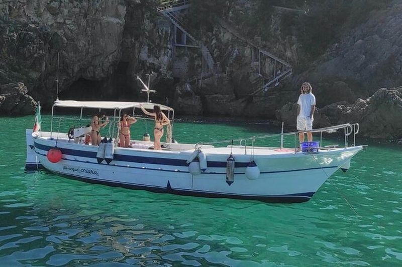 Billet Excursion en bateau à Gaeta avec un arrêt pour la baignade et la plongée en apnée 2 HEURES