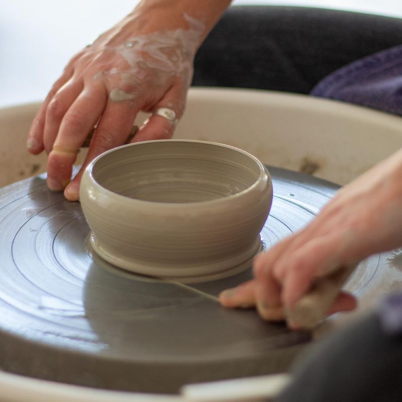 Initiez-vous au tour de potier